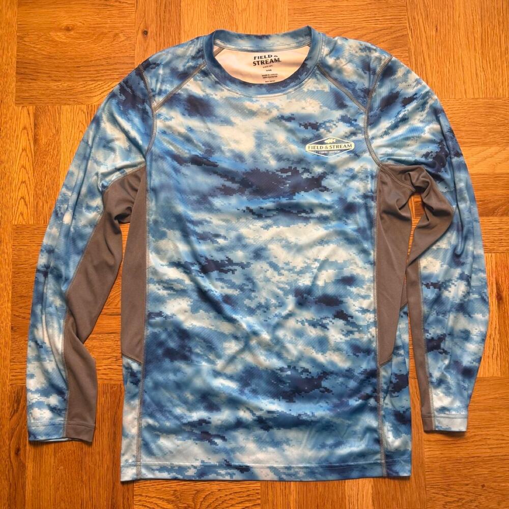 Field & Stream Blue Digital Camo Fishing Performance Shirt Small
